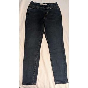 Levi Strauss Women's Size 8 Slim 29x28 Pull On Skinny Blue Denim Jeans/Jeggings